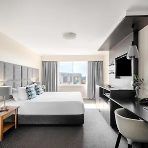 **** Aparthotel Mantra On Northbourne Australia
