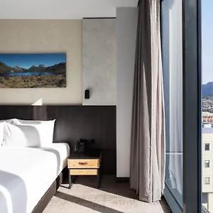 **** Hotel Moevenpick Australia